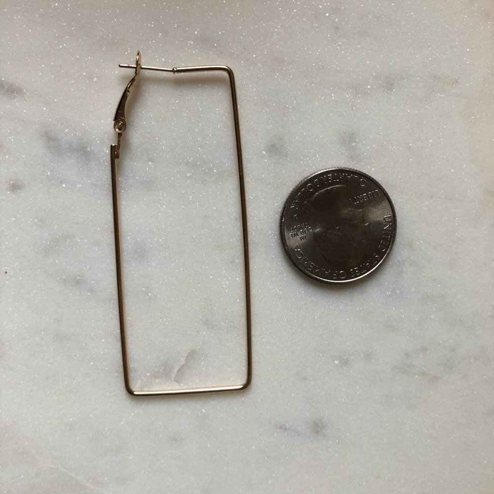 NWOT Dainty Rectangular Hoop - Picture 3 of 3